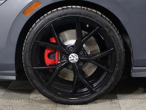 Used 2024 Volkswagen GTI SE image 24
