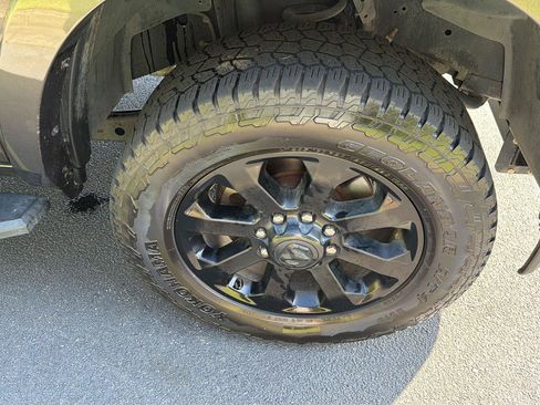Used 2022 RAM 2500 Laramie w/ Night Edition AWD/4WD image 42