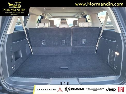 Used 2024 Ford Expedition Max Limited AWD/4WD image 19