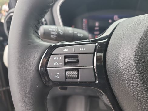 Used 2026 Honda Pilot Touring image 29