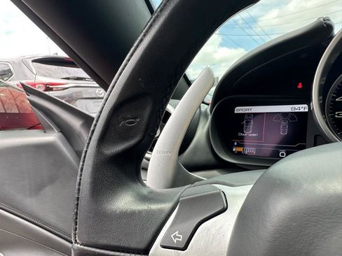 Used 2015 Ferrari California T RWD image 27