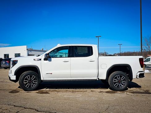 New 2026 GMC Sierra 1500 AT4 w/ AT4 Premium Package AWD/4WD image 7