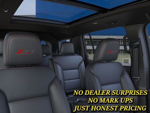 New 2026 Chevrolet Traverse Z71 AWD/4WD image 24