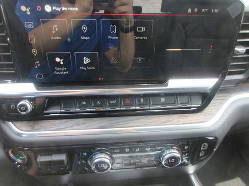 New 2026 GMC Sierra 1500 SLT w/ SLT Convenience Package AWD/4WD image 18