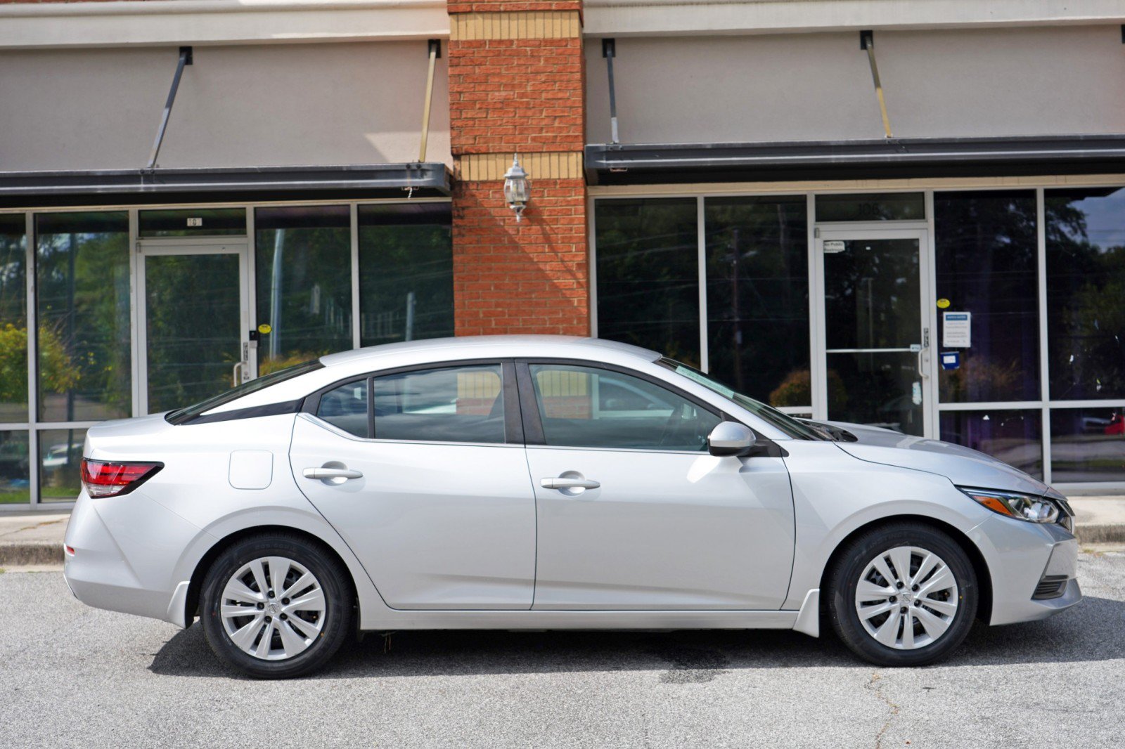 Used 2022 Nissan Sentra S w/ Trunk Package FWD image 45