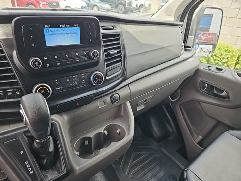 Used 2022 Ford Transit 350 XL RWD image 21