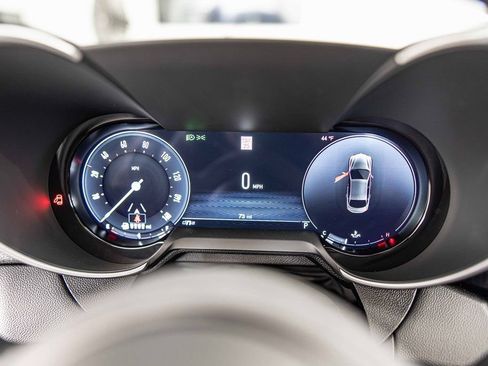 New 2025 Alfa Romeo Giulia AWD w/ Driving Assist Package image 24