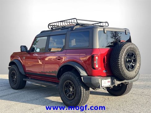 Used 2021 Ford Bronco Wildtrak image 2