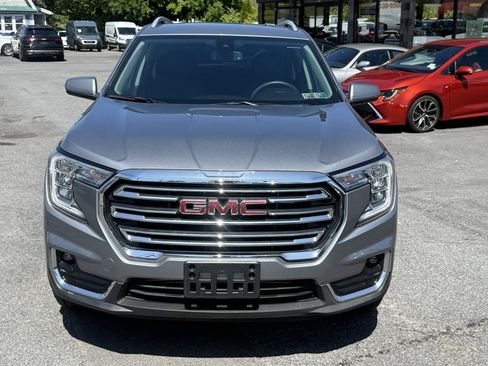 Used 2024 GMC Terrain SLT AWD/4WD image 4
