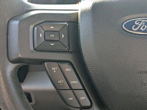 Used 2019 Ford F150 XLT image 11