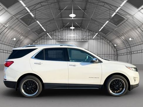 Used 2019 Chevrolet Equinox Premier image 10