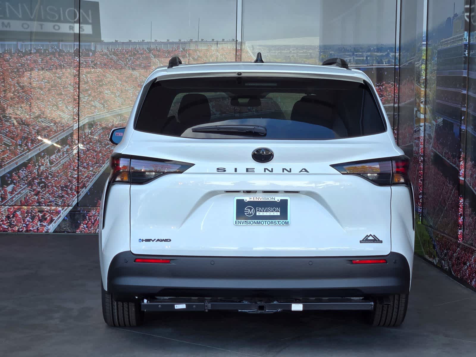 New 2026 Toyota Sienna XLE Woodland Edition AWD/4WD image 5
