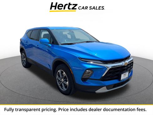 Used 2026 Chevrolet Blazer LT AWD/4WD image 1
