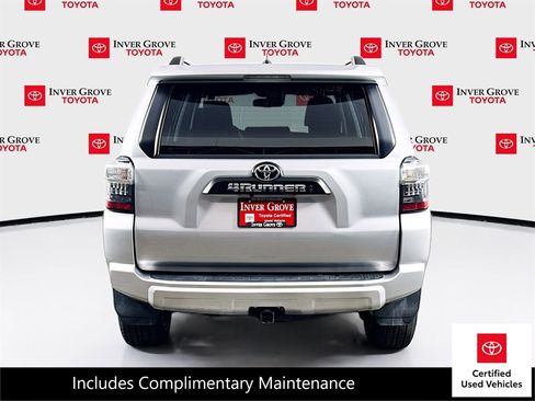 Certified 2022 Toyota 4Runner TRD Off-Road Premium AWD/4WD image 6