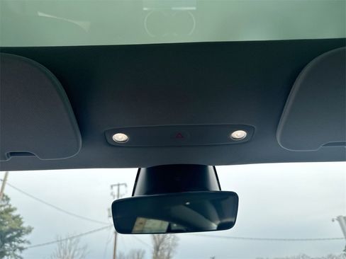 Used 2025 Tesla Model 3 Long Range image 19