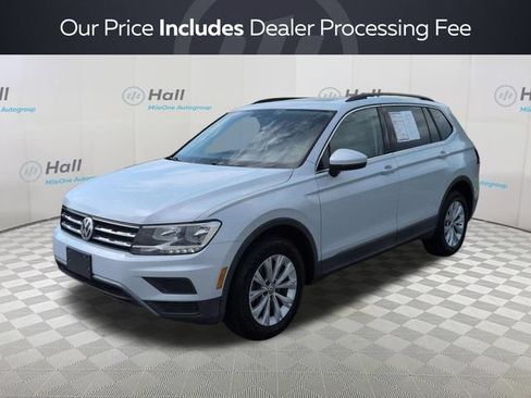 Used 2018 Volkswagen Tiguan SE w/ Panoramic Sunroof Package AWD/4WD image 1