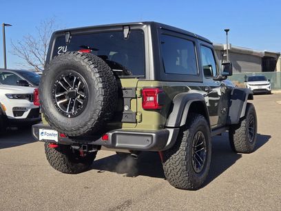 New 2026 Jeep Wrangler Rubicon w/ Xtreme 35 Tire Package