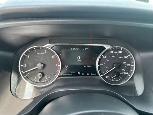 Used 2024 Nissan Rogue S AWD/4WD image 17