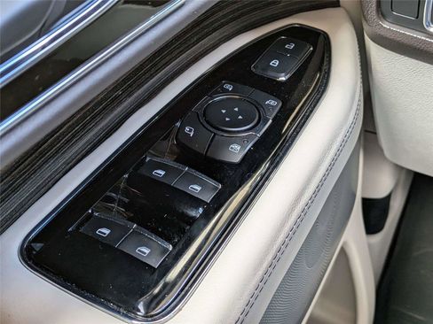 Used 2024 Lincoln Navigator L Black Label image 29