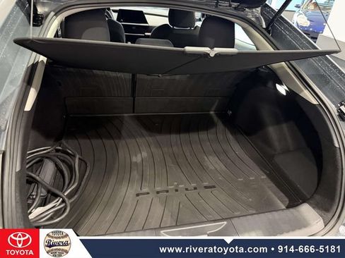 Used 2024 Toyota Prius Prime FWD image 16
