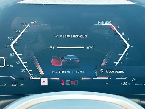 Used 2025 BMW 430i Coupe w/ M Sport Package RWD image 11