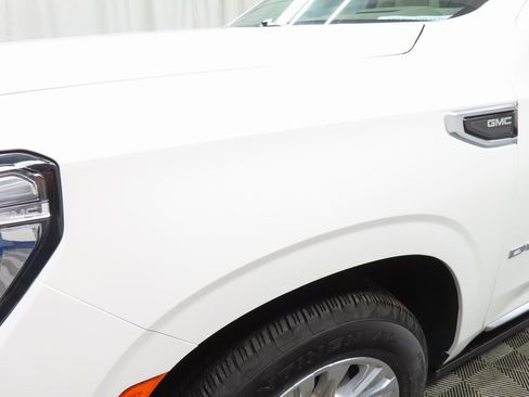 Used 2024 GMC Yukon Denali image 49