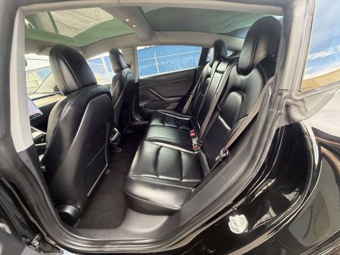 Used 2018 Tesla Model 3 Long Range AWD/4WD image 22