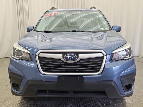 Used 2020 Subaru Forester Premium image 6