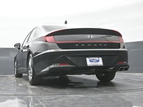 Used 2022 Hyundai Sonata SEL w/ Preferred Accessory Package image 43