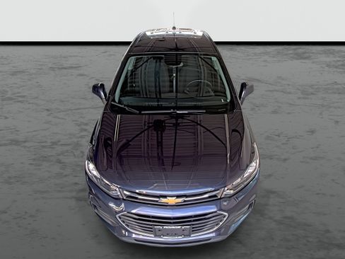 Used 2019 Chevrolet Trax LS w/ Tint and Cruise Package FWD image 6