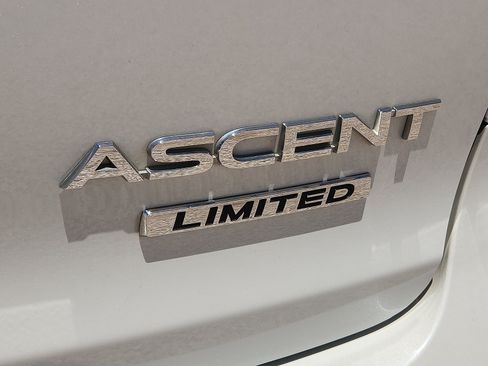 Used 2021 Subaru Ascent Limited AWD/4WD image 9