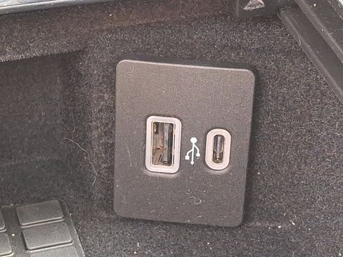Used 2024 Lincoln Corsair Grand Touring w/ Equipment Group 301A AWD/4WD image 23