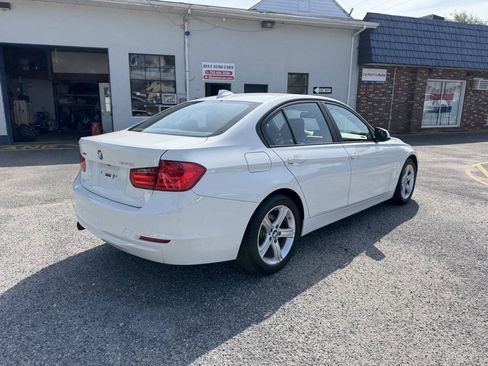 Used 2014 BMW 320i xDrive Sedan AWD/4WD image 9