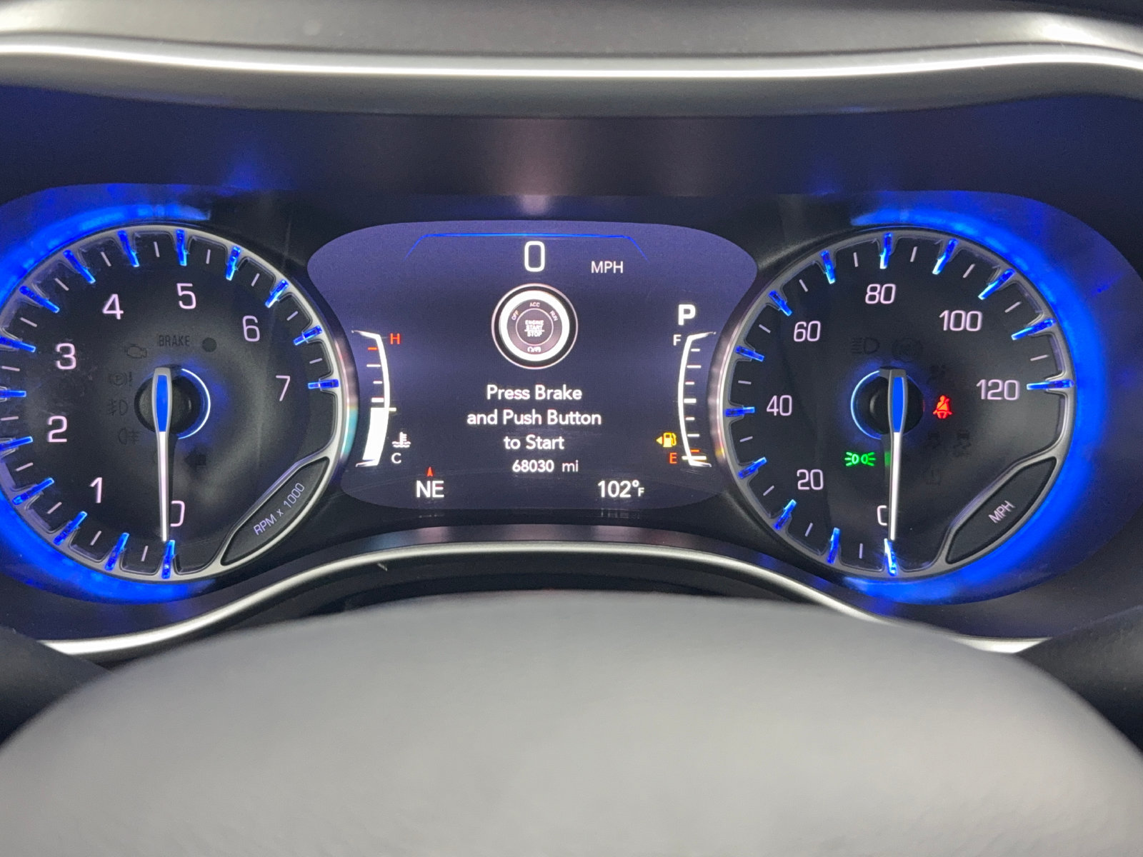 Used 2023 Chrysler Pacifica Touring-L FWD image 20
