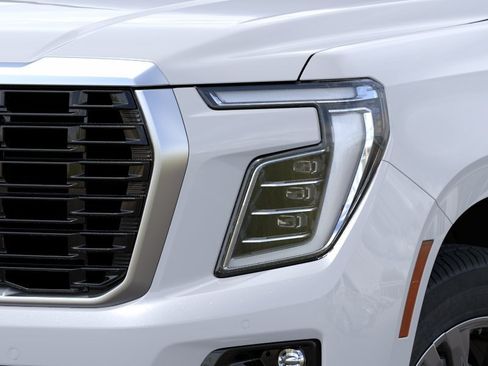 New 2026 GMC Yukon XL Denali w/ Advanced Technology Package AWD/4WD image 10
