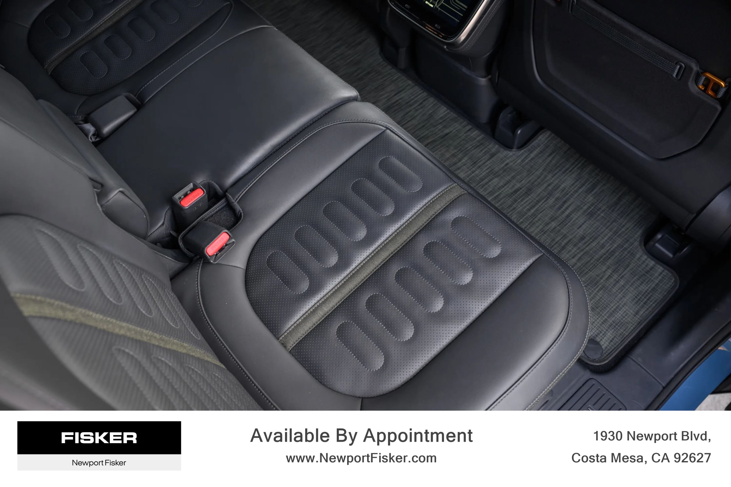 Used 2023 Rivian R1S AWD Adventure Quad image 33