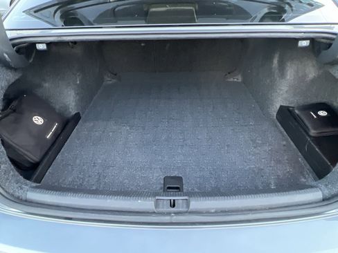 Used 2015 Volkswagen Passat TDI SE image 18