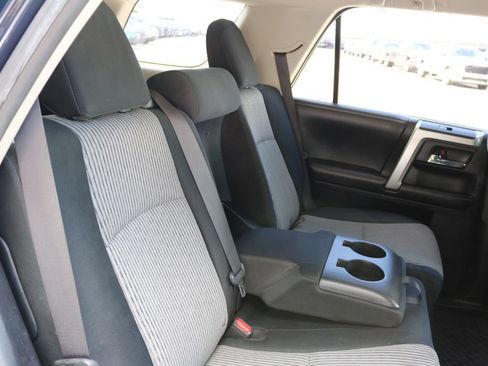 Used 2015 Toyota 4Runner SR5 RWD image 17