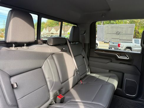 New 2025 Chevrolet Silverado 2500 LT w/ Trail Boss Package image 27