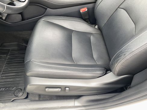 Used 2020 Honda HR-V Touring image 13