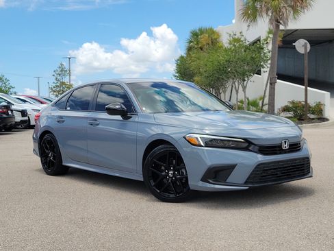 Used 2023 Honda Civic Sport image 32