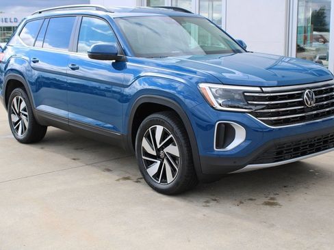 New 2026 Volkswagen Atlas SE AWD/4WD image 1