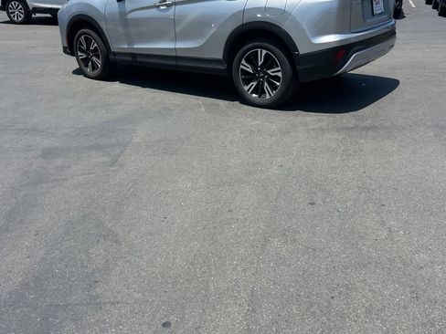 Used 2025 Mitsubishi Eclipse Cross SE AWD/4WD image 7