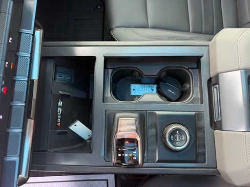 Used 2025 GMC Hummer EV 3X image 49