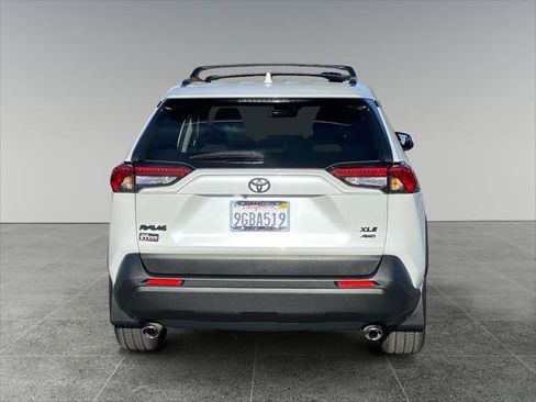 Certified 2023 Toyota RAV4 XLE Premium AWD/4WD image 4