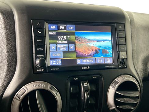 Used 2016 Jeep Wrangler Unlimited Sport w/ Quick Order Package 24S image 27