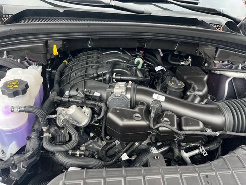 New 2025 Jeep Grand Cherokee L Altitude AWD/4WD image 3