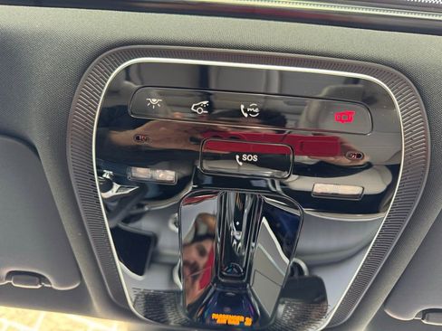 Used 2025 Mercedes-Benz C 300 Sedan image 47