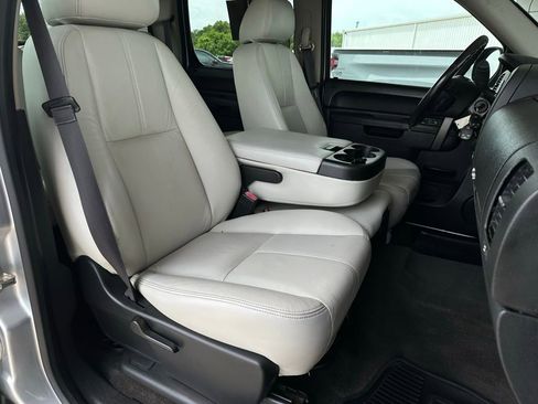 Used 2013 Chevrolet Silverado 1500 LT RWD image 16
