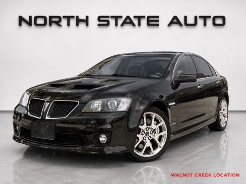 Used 2009 Pontiac G8 GXP RWD image 1